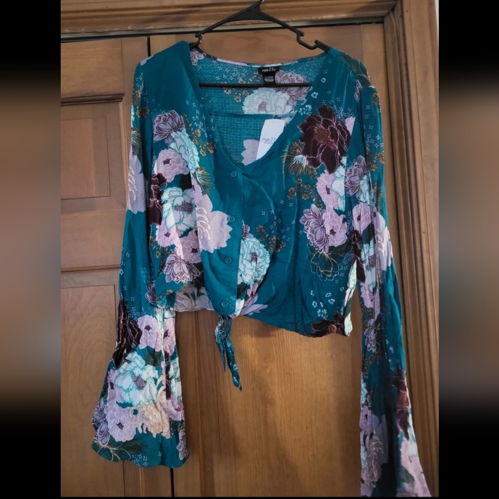 *sold*5/15$ Rue21 crop top size XL - Picture 1 of 4